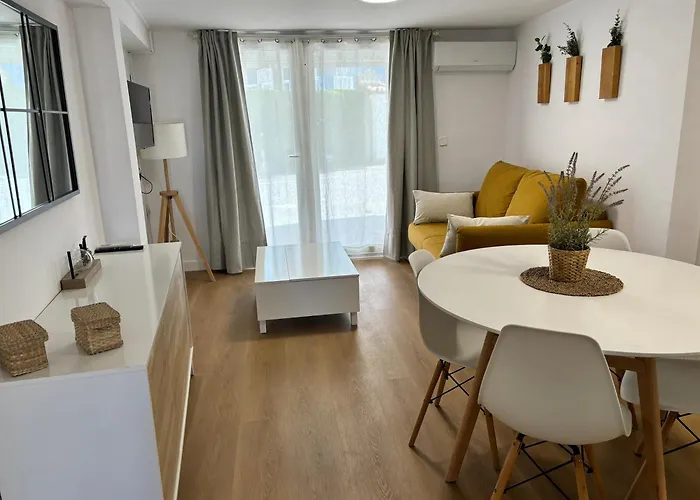 Rabdells Olivanova 150m De La Playa Апартаменты