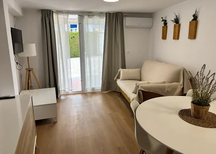 Rabdells Olivanova 150m De La Playa Apartamento *