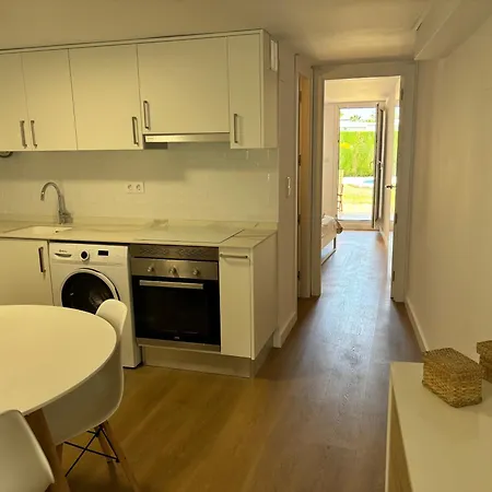Rabdells Olivanova 150m De La Playa Apartament *