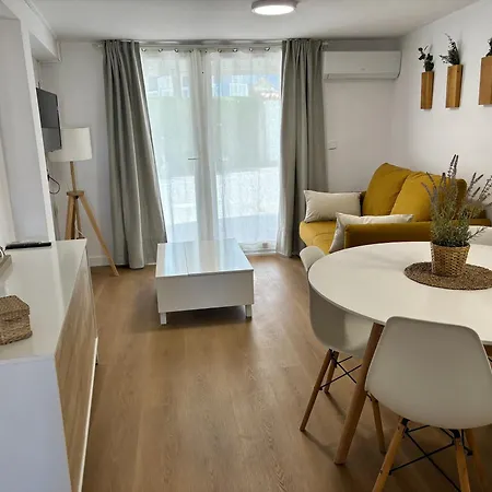 Rabdells Olivanova 150m De La Playa Apartament